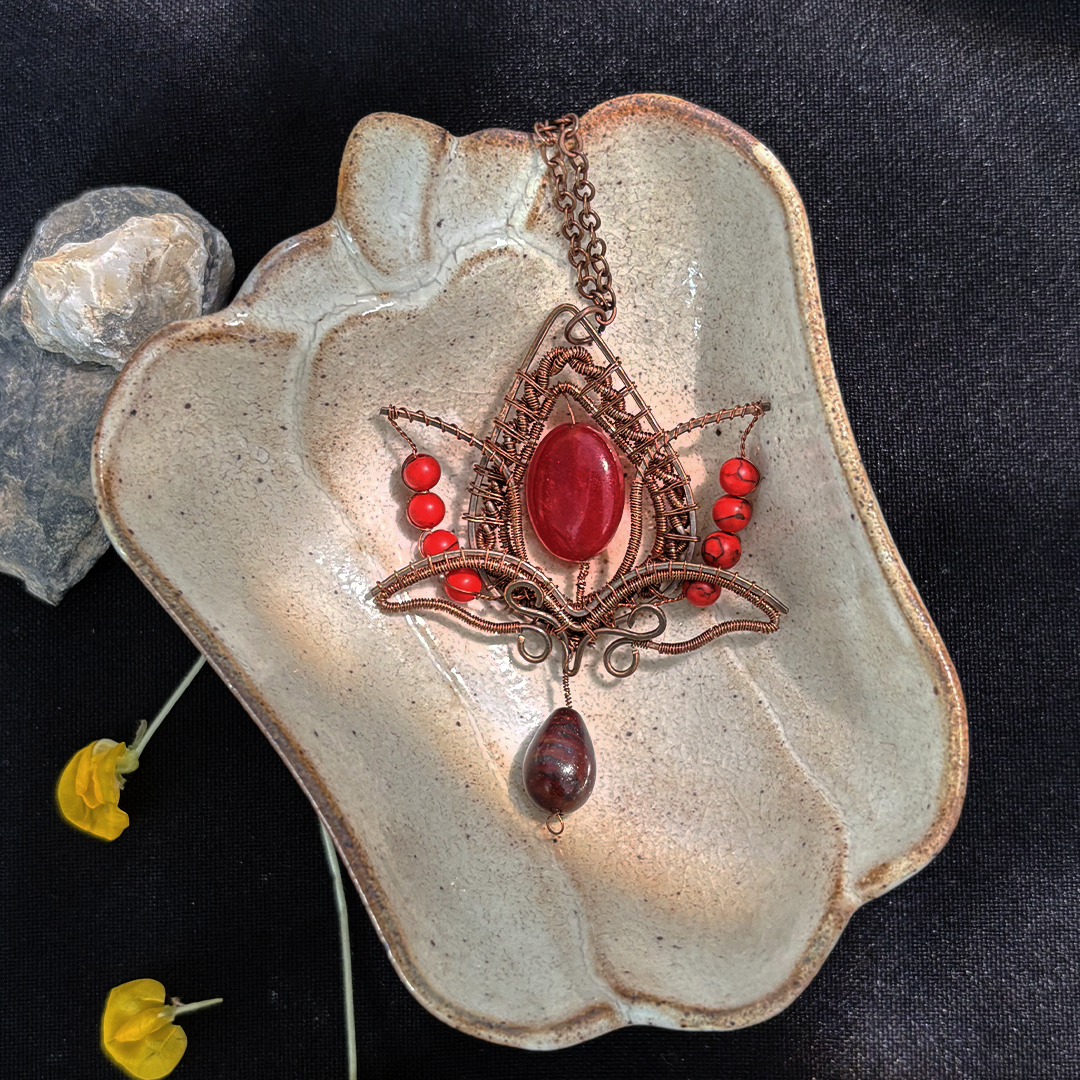 Filofly Handmade Red Jade Lotus Pendant Copper Rose Silver Wire Weaving and Wrapped Jewelry Natural Stone with 18 Necklace for women gift