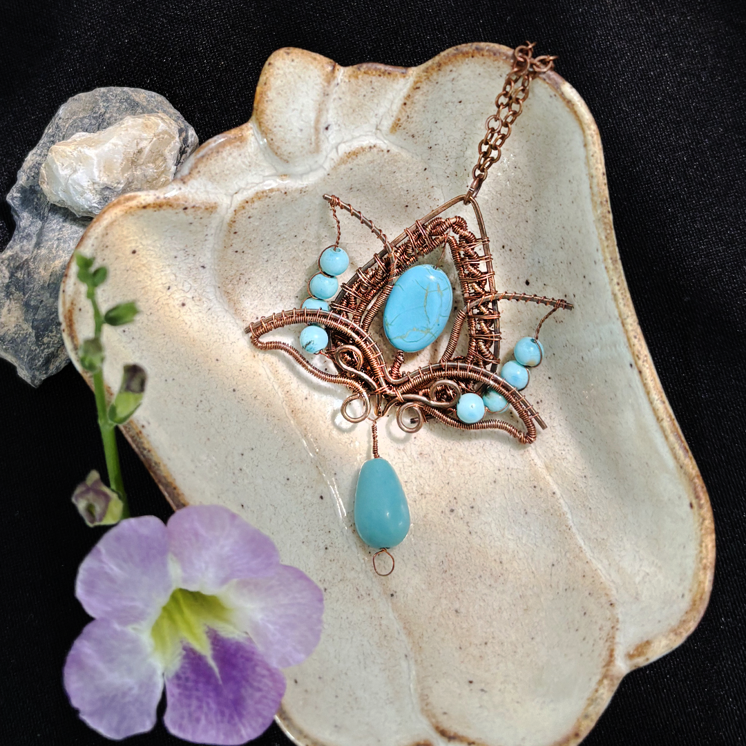 Filofly Handmade Turquoise Lotus Pendant Copper Rose Silver Wire Weaving and Wrapped Jewelry Natural Stone with 18 Necklace for women gift