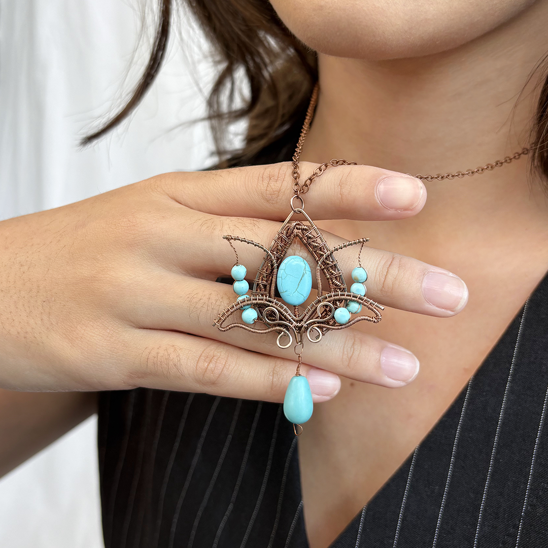 Filofly Handmade Turquoise Lotus Pendant Copper Rose Silver Wire Weaving and Wrapped Jewelry Natural Stone with 18 Necklace for women gift